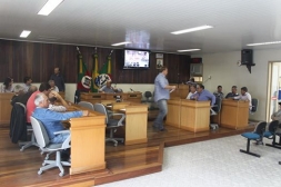 VEREADORES APROVAM ABERTURA DE CRÉDITO ESPECIAL NO VALOR DE 416,257,70 PARA REFORMAS E AMPLIAÇÃO EM POSTOS DE SAÚDE. - Câmara de Vereadores de Canguçu