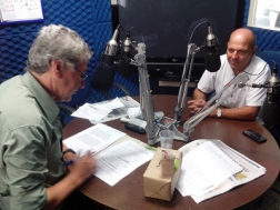 PRESIDENTE DA CÂMARA EM ENTREVISTA A RÁDIO LIBERDADE COM O RADIALISTA LINEU FONSECA - Câmara de Vereadores de Canguçu