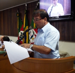 VER. ERROLDISNEI BORGES (PT) QUER OUVIR O CHEFE DA INSPETORIA VETERINÁRIA LOCAL - Câmara de Vereadores de Canguçu