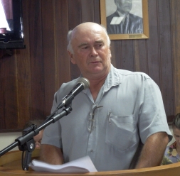 VER. SILVIO NEUTZLING (PMDB) QUER A CONSTRUÇÃO DO POSTO DE SAÚDE DO IGUATEMI - Câmara de Vereadores de Canguçu