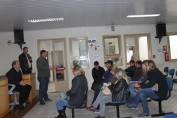 Reunião com Diretores, pais, alunos e transportadores debate sobre a falta de pagamento do Transporte Escolar nas escolas estaduais de Canguçu/RS - Câmara de Vereadores de Canguçu