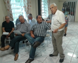 PRESIDENTE RODNEI JACONDINO (PSDB) PARTICIPA DE ASSEMBLÉIA DO HOSPITAL DE CANGUÇU - Câmara de vereadores de Canguçu