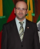 Ver. Cledemir Gonçalves visita as ruas em obras feitas pela CORSAN - Câmara de Vereadores de Canguçu