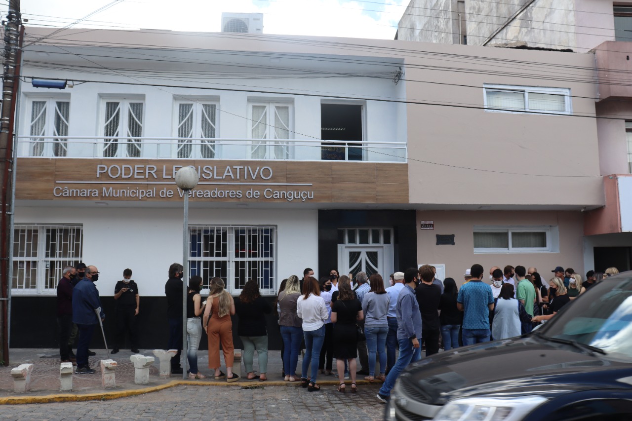 Câmara promove inauguração da obra de reforma do prédio - Câmara de vereadores de Canguçu