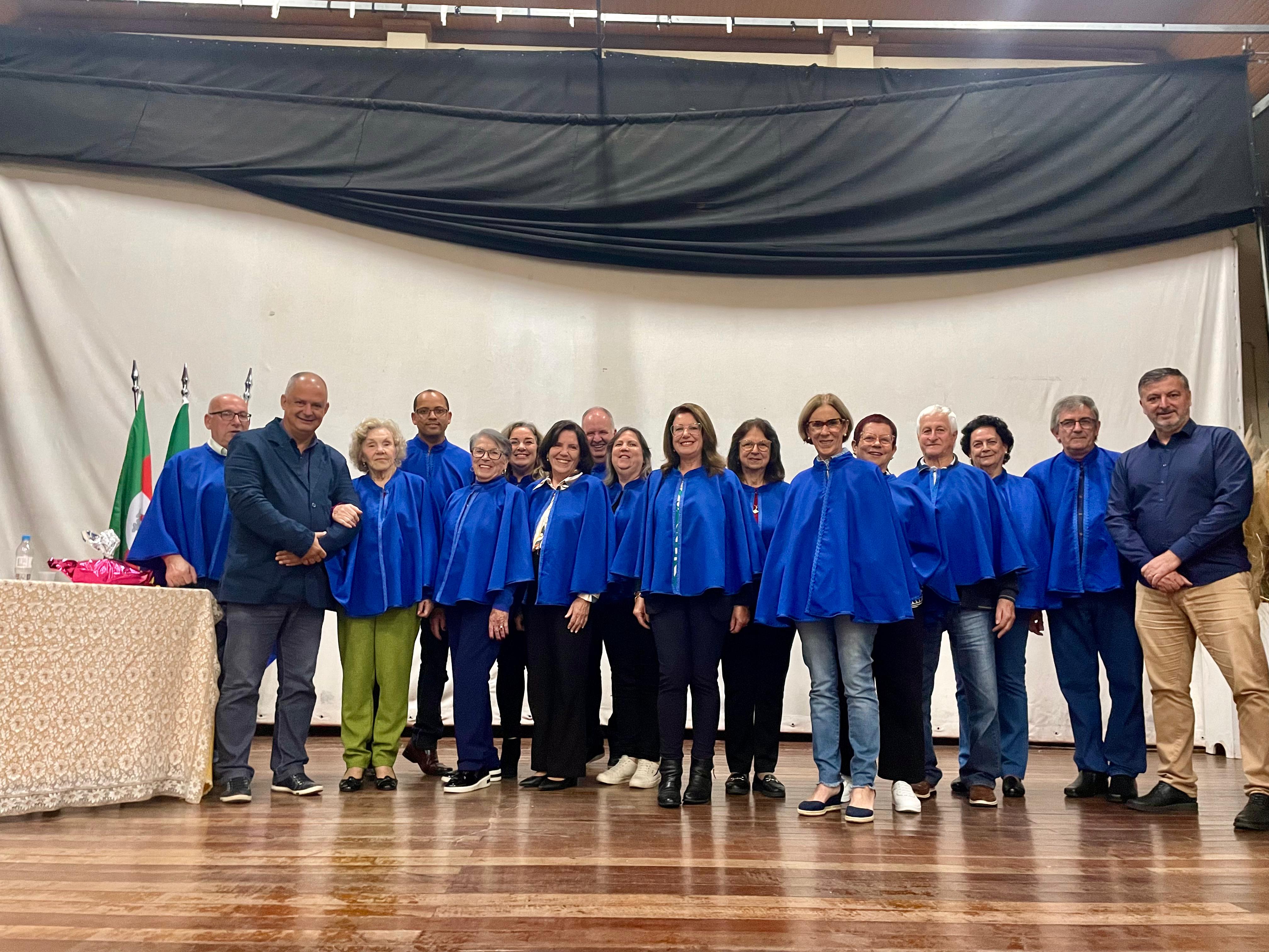 Câmara Municipal marca presença em evento da Academia Canguçuense de História - Câmara de Vereadores de Canguçu