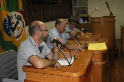 SEGUNDA FEIRA (04/04) TEM SESSÃO ORDINÁRIA DA CÂMARA AS 14 Hs - Câmara de Vereadores de Canguçu