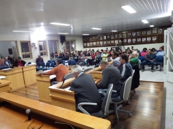 SESSÃO ORDINÁRIA DA CÂMARA APROVA 31 EMENDAS A LDO DAS 32 APRESENTADAS PELOS VEREADORES - Câmara de Vereadores de Canguçu