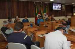 QUINTA FEIRA (09/10) ÁS 18 Hs REALIZA-SE SESSÃO ORDINÁRIA DA CÂMARA DE VEREADORES - Câmara de vereadores de Canguçu