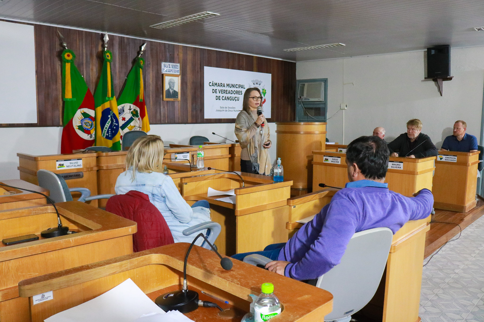 Palestra alusiva a conscientização ao TEA marca sessão ordinária - Câmara de vereadores de Canguçu