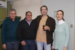 MÉDICO ALEXANDRE NUNES FALA COM O PRESIDENTE RODNEI JACONDINO (PSDB) SOBRE SEU PROJETO DE PLANTAÇÃO DE ARAUCÁRIA EM CANGUÇU - Câmara de Vereadores de Canguçu