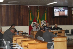 CÂMARA APROVA VERBA DE R$ 410.731,27 PARA NOVA GONÇALVES E ALTO DA CRUZ - Câmara de vereadores de Canguçu