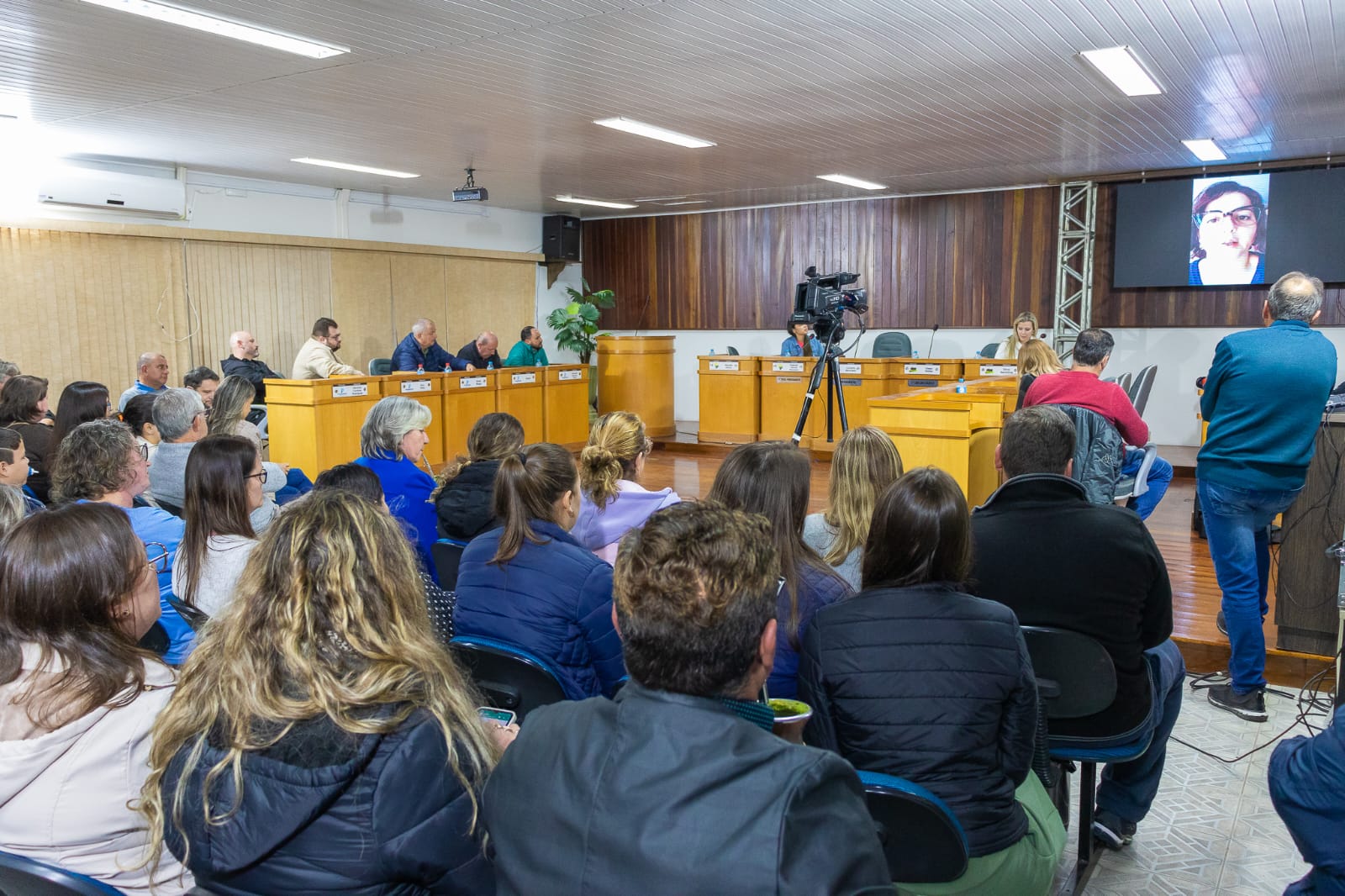 Câmara realiza audiência pública para debater causa do Autismo - Câmara de vereadores de Canguçu