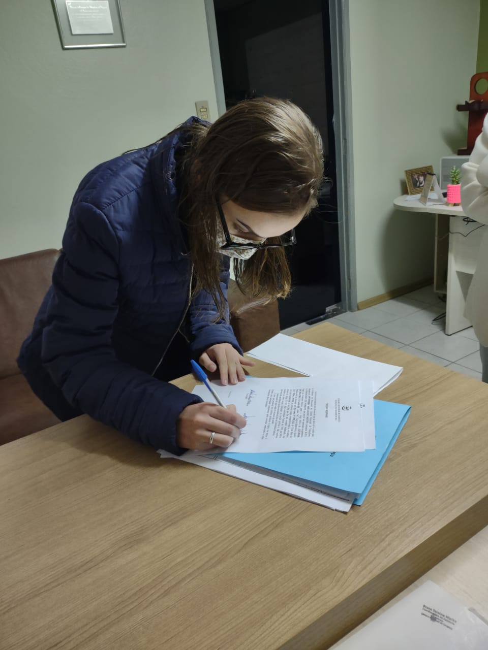 Câmara dá posse a Auxiliar Legislativo - Câmara de Vereadores de Canguçu