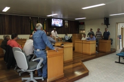 SESSÃO ORDINÁRIA DESTA SEGUNDA FEIRA (21/03) APROVA RENOVAÇÃO DO CONVÊNIO COM A CORSAN - Câmara de Vereadores de Canguçu