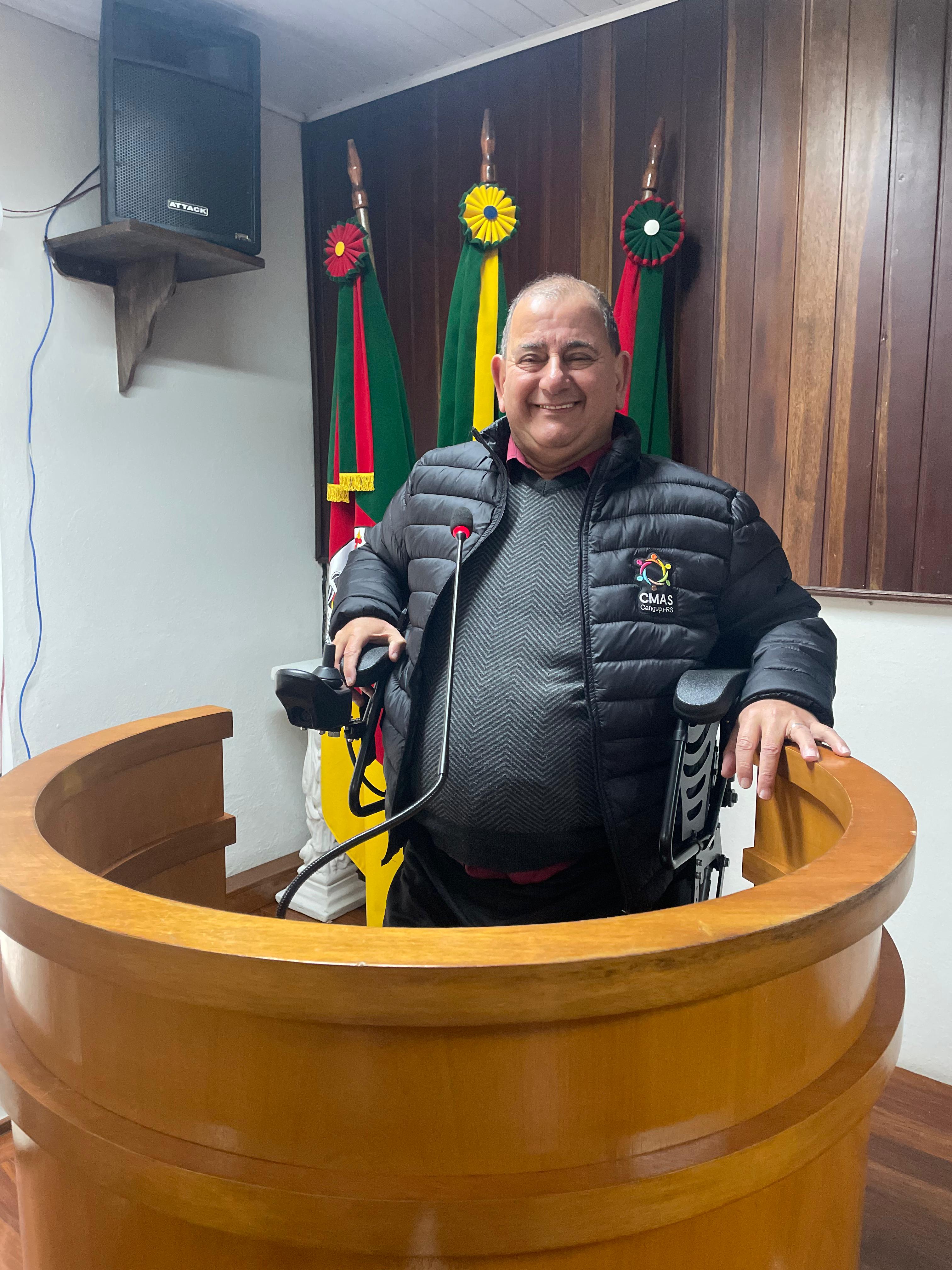 Rudinei Borges assume como vereador na Câmara Municipal - Câmara de Vereadores de Canguçu