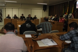 HOJE SEGUNDA-FEIRA 05 DE OUTUBRO TEM SESSÃO ORDINÁRIA - Câmara de Vereadores de Canguçu