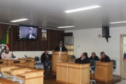 Sessão Ordinária desta Segunda-feira 23 de Maio - Câmara de Vereadores de Canguçu