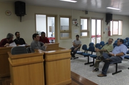 LEI DE DIRETRIZES ORÇAMENTÁRIAS (LDO) 2016 É DISCUTIDA EM AUDIÊNCIA PÚBLICA  NA MANHÃ DESTA QUARTA-FEIRA (11/11) - Câmara de Vereadores de Canguçu