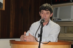 ENVIO DE CORRESPONDÊNCIA É ENVIADO AO PROMOTOR MUNICIPAL PELO VER. RUBINHO (PP) PARA QUE IDOSOS ACIMA DE 65 ANOS NÃO PAGEM PASSAGENS NOS ÔNIBUS LOCAIS - Câmara de Vereadores de Canguçu