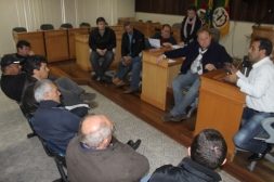 VEREADORES E EMPRESÁRIOS DO TRANSPORTE COLETIVO DEBATEM  - Câmara de Vereadores de Canguçu