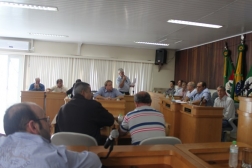 CONFIRA A SESSÃO ORDINÁRIA DESTA SEGUNDA-FEIRA (03/08) - Câmara de Vereadores de Canguçu