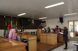 ENSAIO DOS MINI VEREADORES NA CÂMARA DE VEREADORES - Câmara de Vereadores de Canguçu